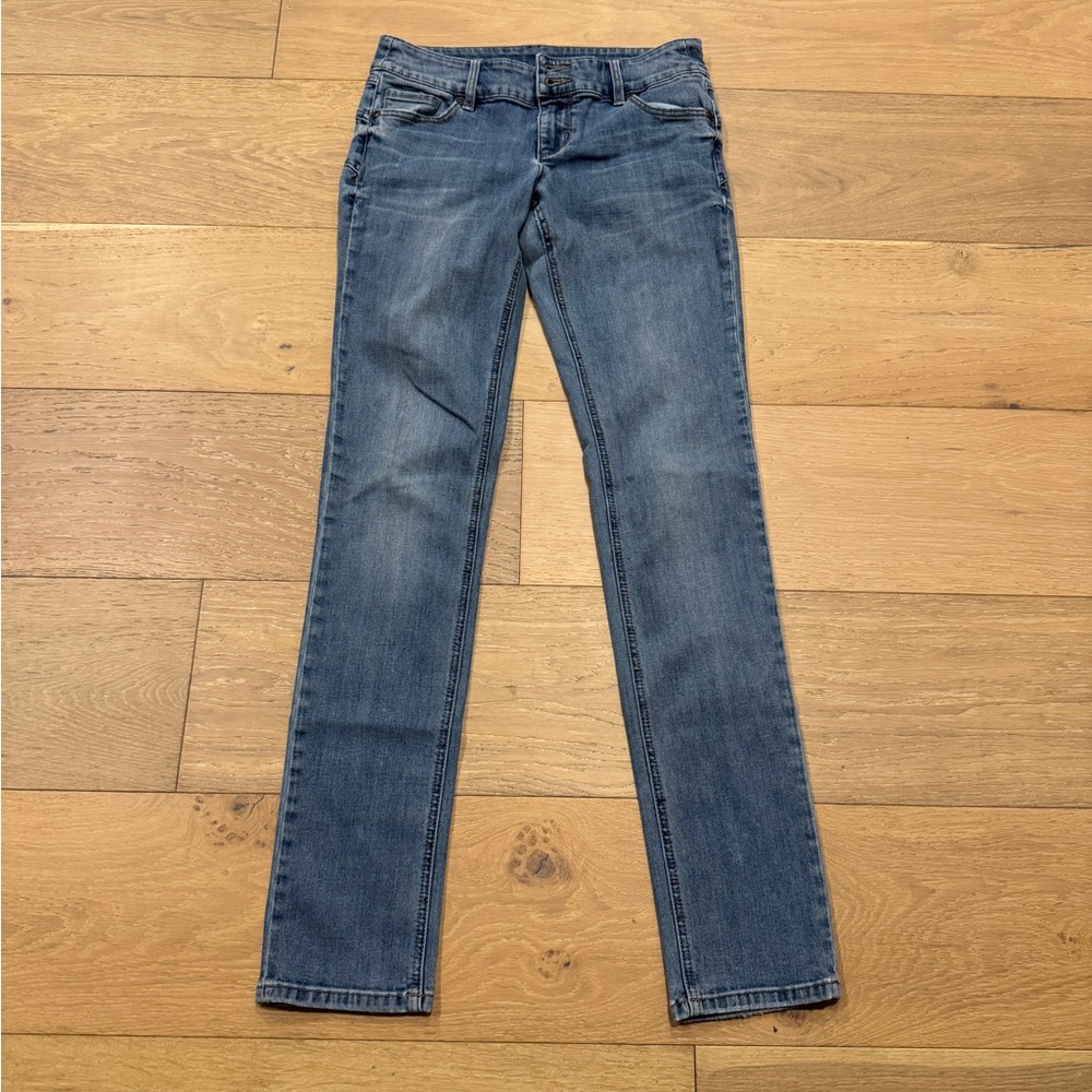 Women's New York & Company Blue Staight Leg Denim Jeans Size 4